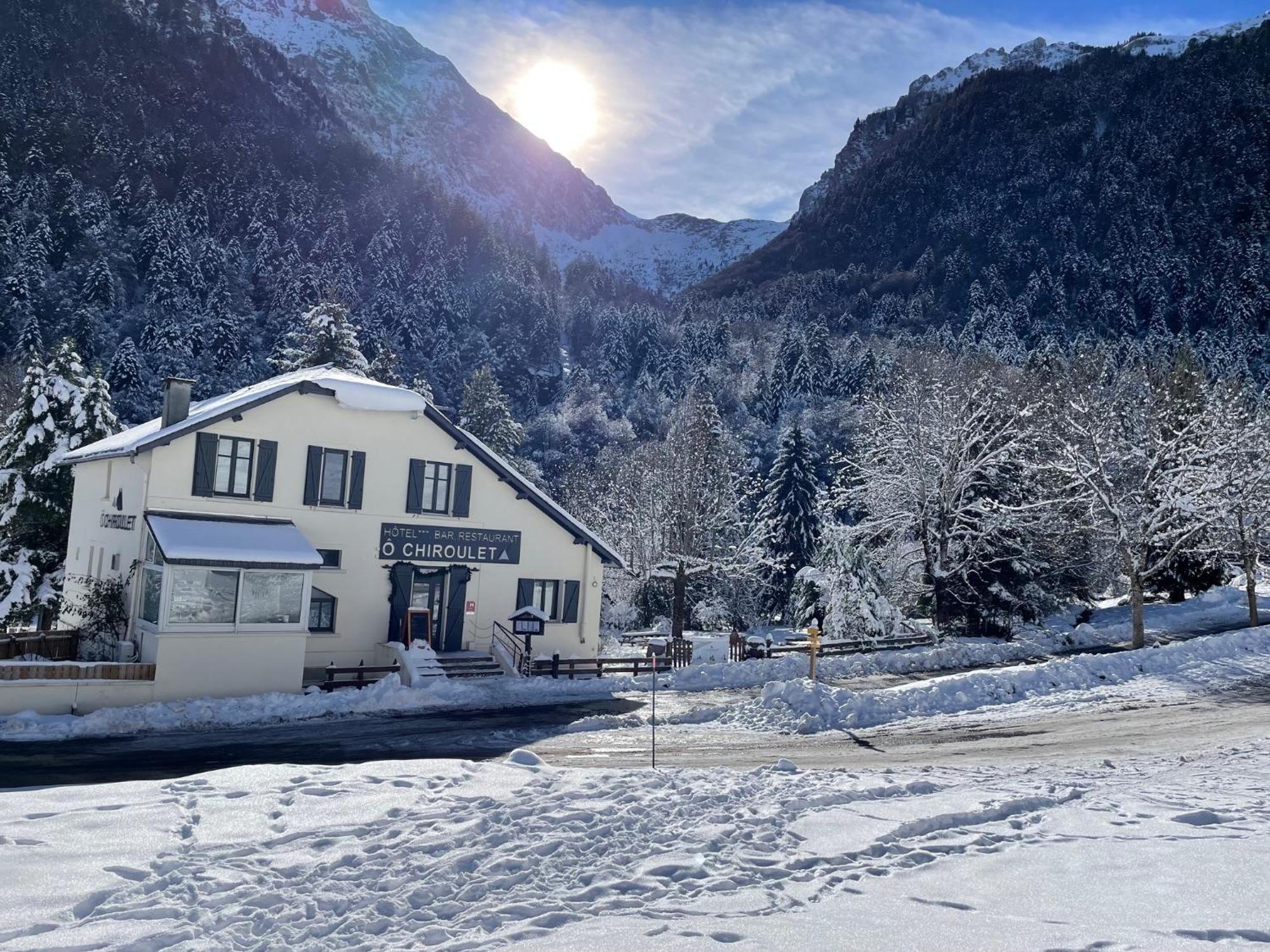 Hotel O Chiroulet Bagnères-de-Bigorre Eksteriør billede